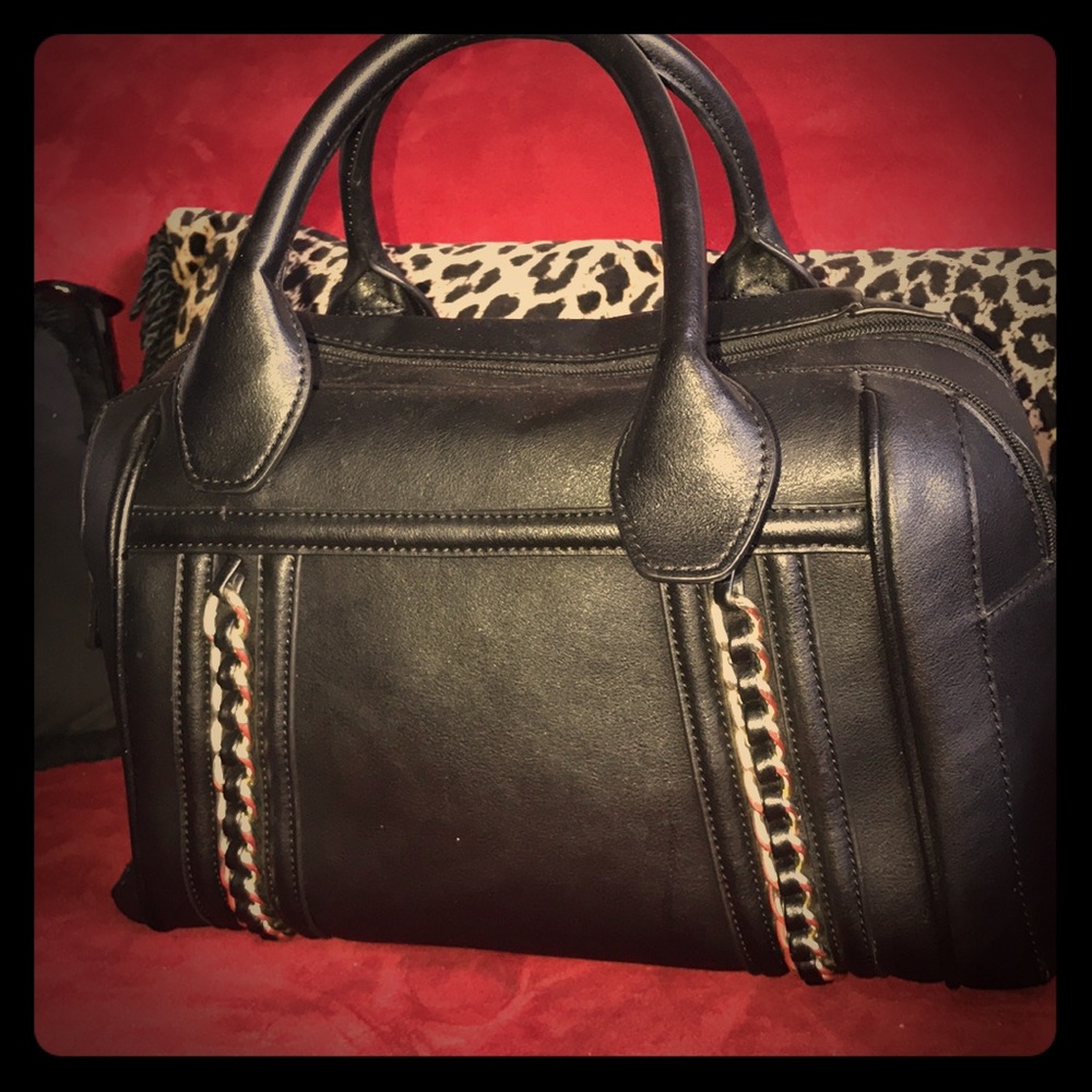 Black duffle purse with Gold chain